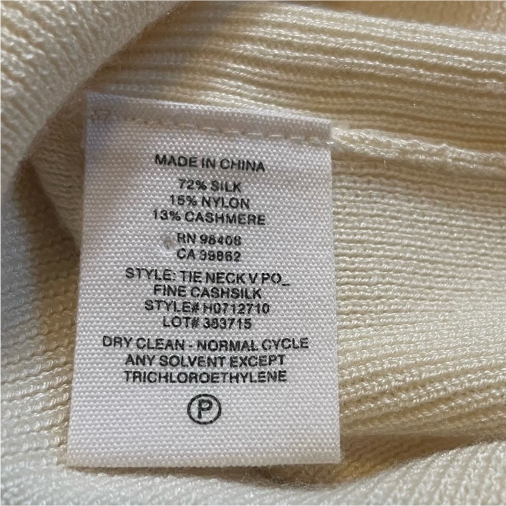 Theory Silk/Cashmere Cream Sweater - Picture 4 of 5